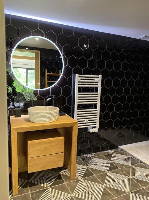 Le Clos Dauphinais Chez Laurette Quevert Ngoại thất bức ảnh